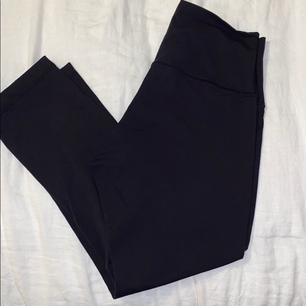Cropped wunder under lululemon